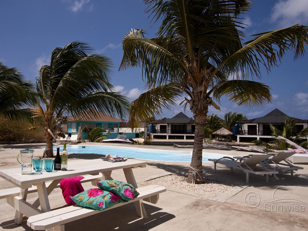 Ocean Blue Bonaire Apartment Playa Room photo